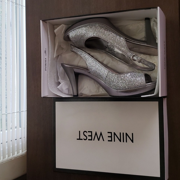 Nine West heels - Picture 3 of 4